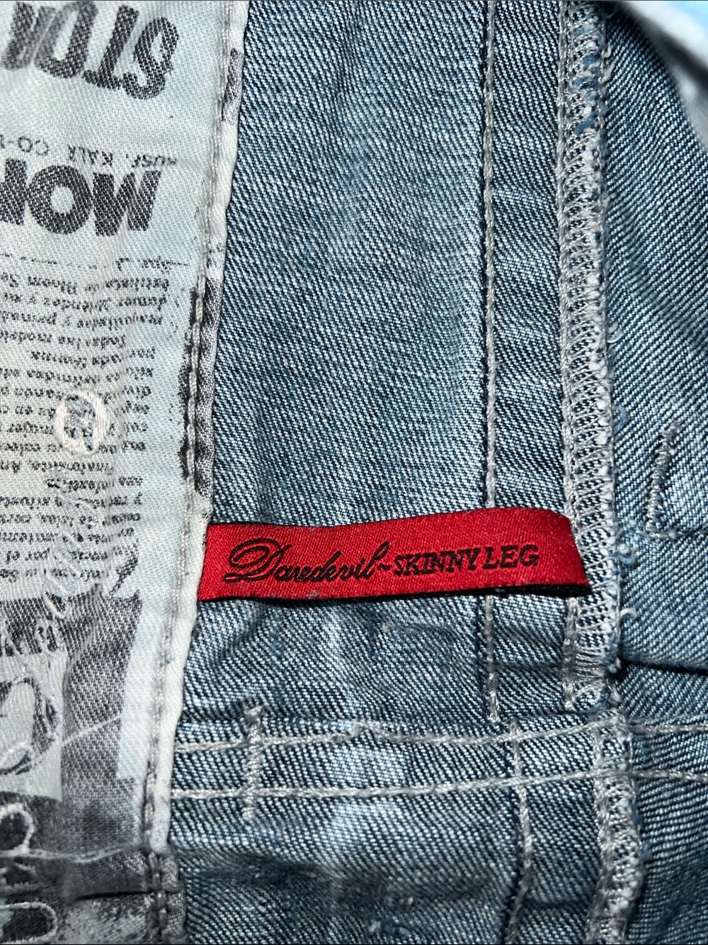 Guess Light Blue Skinny Jeans - Faded Denim - Picture 4 of 8